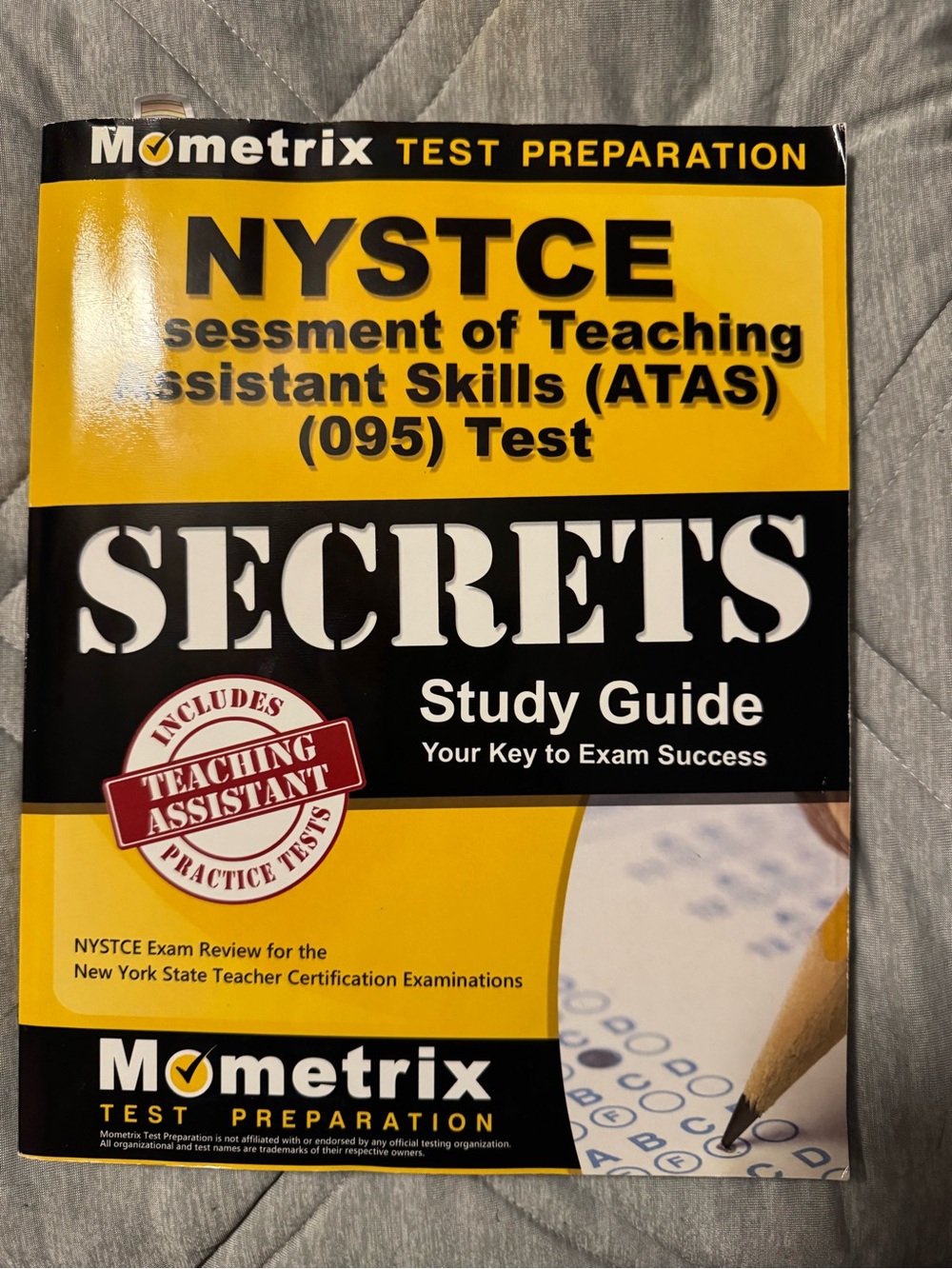 Mometrix NYSTCE SECRETS Study Guide - Yellow & Black Cover